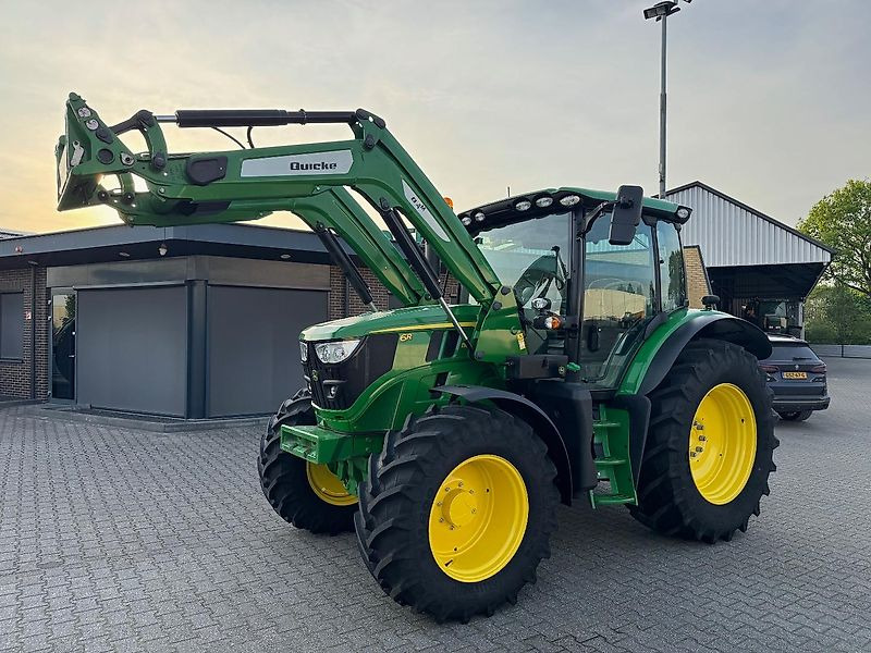 John Deere 6R110 AQ+ 40KM + VOORLADER 2023 465 UUR!!! - Trattore: foto 1 John Deere 6R110 AQ+ 40KM + VOORLADER 2023 465 UUR!!! - Trattore: foto 1