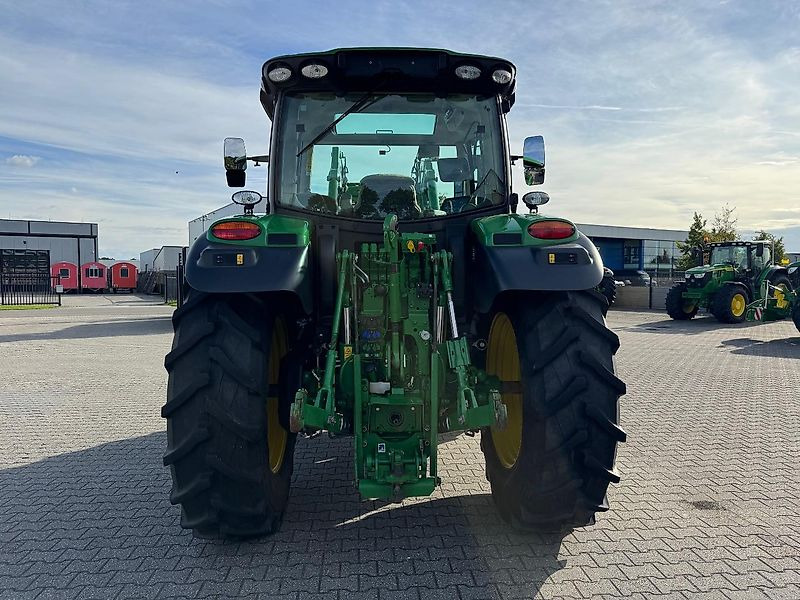 John Deere 6R130 AP 50KM + VOORLADER 2023 895 UUR STEEKASSEN!!! - Trattore: foto 3 John Deere 6R130 AP 50KM + VOORLADER 2023 895 UUR STEEKASSEN!!! - Trattore: foto 3