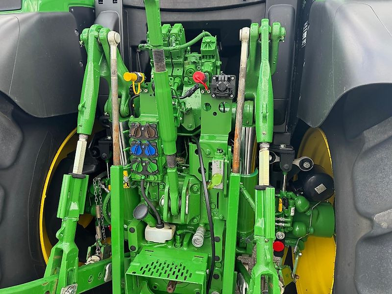 John Deere 6R155 AP 50KM COMMAND-PRO 2023 1190 UUR!!! - Trattore: foto 4 John Deere 6R155 AP 50KM COMMAND-PRO 2023 1190 UUR!!! - Trattore: foto 4