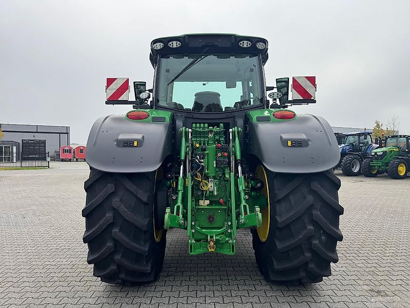 John Deere 6R215 AP 50KM COMMAND-PRO 2022!!! - Trattore: foto 3 John Deere 6R215 AP 50KM COMMAND-PRO 2022!!! - Trattore: foto 3