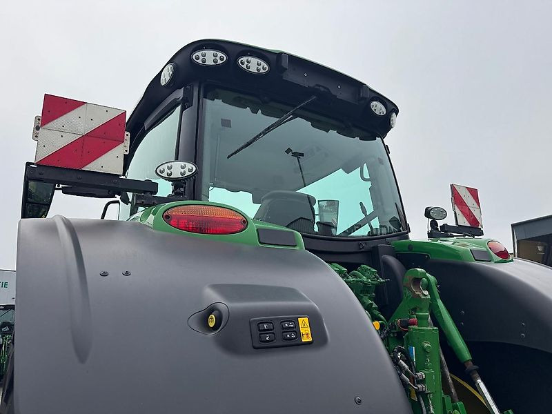 John Deere 6R215 AP 50KM COMMAND-PRO 2022!!! - Trattore: foto 5 John Deere 6R215 AP 50KM COMMAND-PRO 2022!!! - Trattore: foto 5