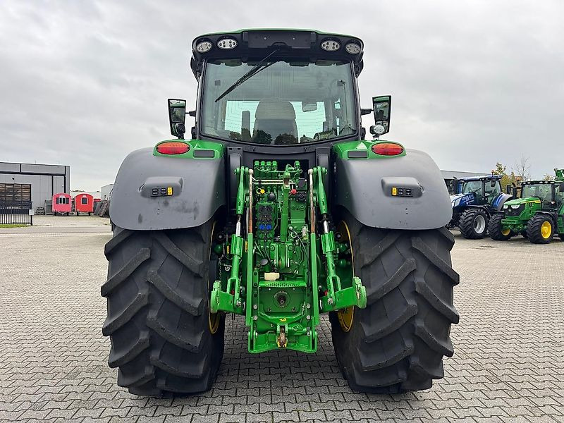 John Deere 6R215 AP 50KM COMMAND-PRO 2024!!! - Trattore: foto 3 John Deere 6R215 AP 50KM COMMAND-PRO 2024!!! - Trattore: foto 3