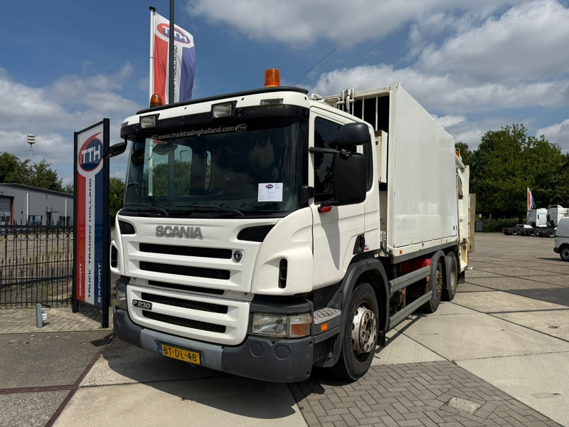 Scania P 230 DB 6X2/4 HNB NL Truck 327.000 km - Camion immondizia: foto 2 Scania P 230 DB 6X2/4 HNB NL Truck 327.000 km - Camion immondizia: foto 2