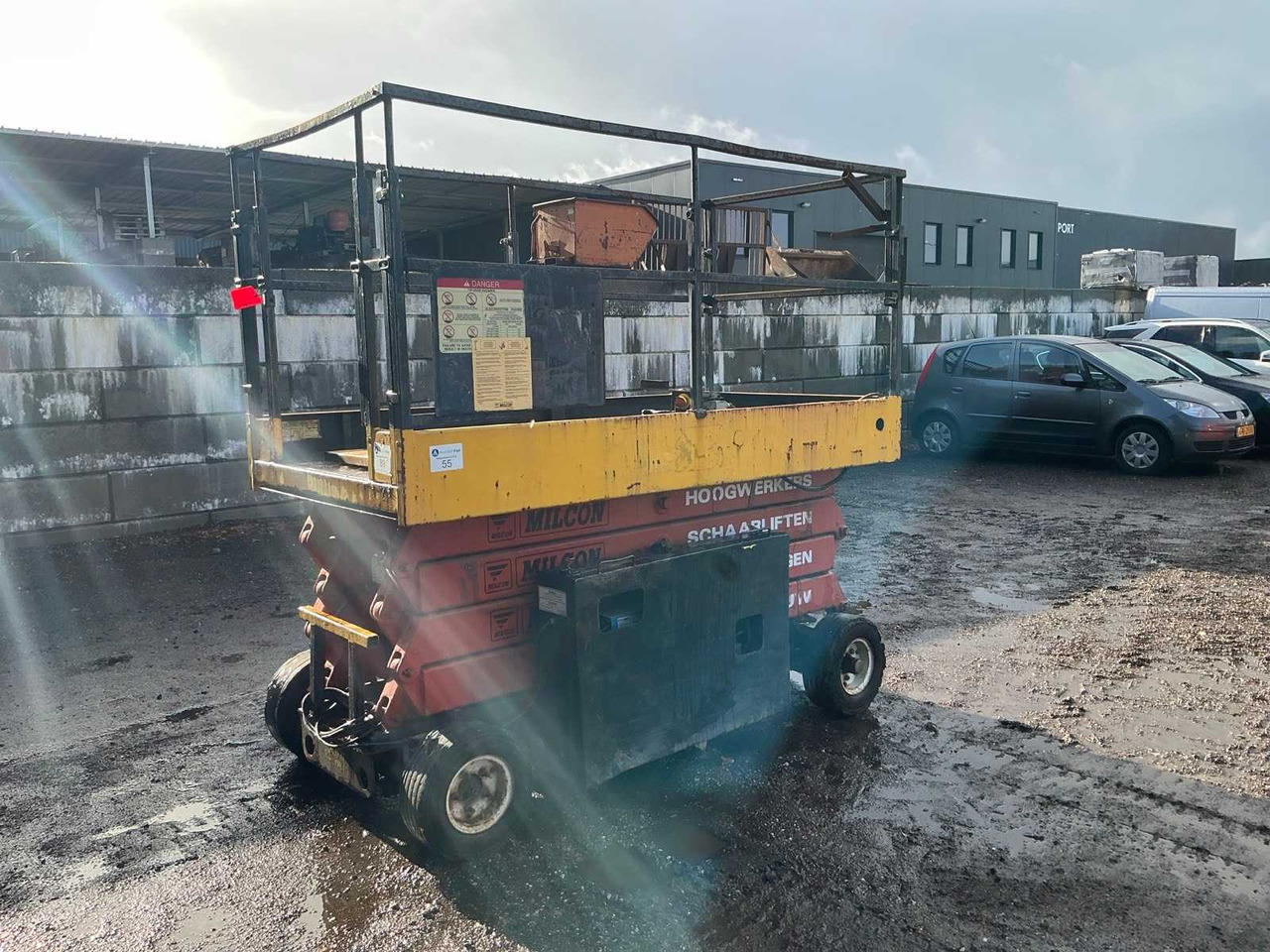 1990 SNORKEL ECONOMY HYD 2546 AERIAL PLATFORM DEFECTIVE - Piattaforma aerea: foto 1 1990 SNORKEL ECONOMY HYD 2546 AERIAL PLATFORM DEFECTIVE - Piattaforma aerea: foto 1