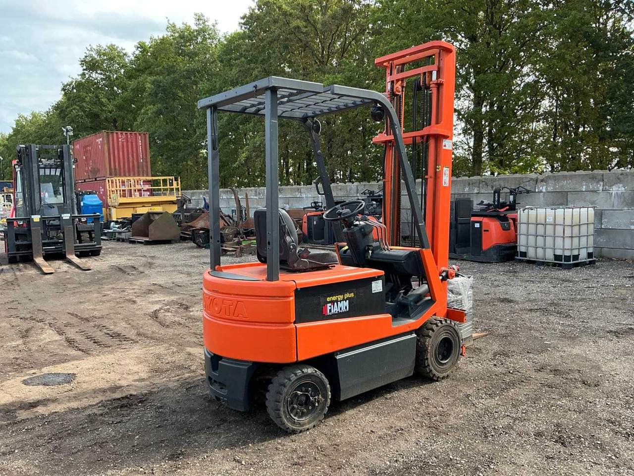 1990 TOYOTA 5FB20 FORKLIFT - Carrello elevatore: foto 5 1990 TOYOTA 5FB20 FORKLIFT - Carrello elevatore: foto 5