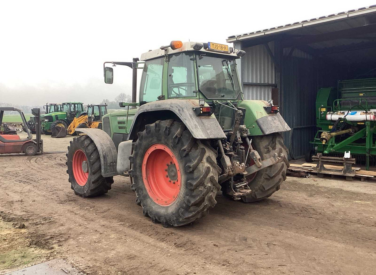 1993 FENDT FAVORITE 816 ALL-WHEEL DRIVE FARM TRACTOR - Trattore: foto 4 1993 FENDT FAVORITE 816 ALL-WHEEL DRIVE FARM TRACTOR - Trattore: foto 4