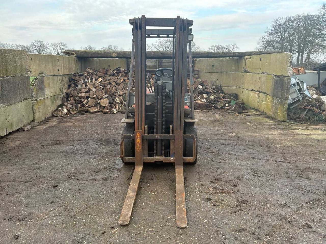 1995 TOYOTA O2 6FDF 25 FORKLIFT - Carrello elevatore: foto 3 1995 TOYOTA O2 6FDF 25 FORKLIFT - Carrello elevatore: foto 3
