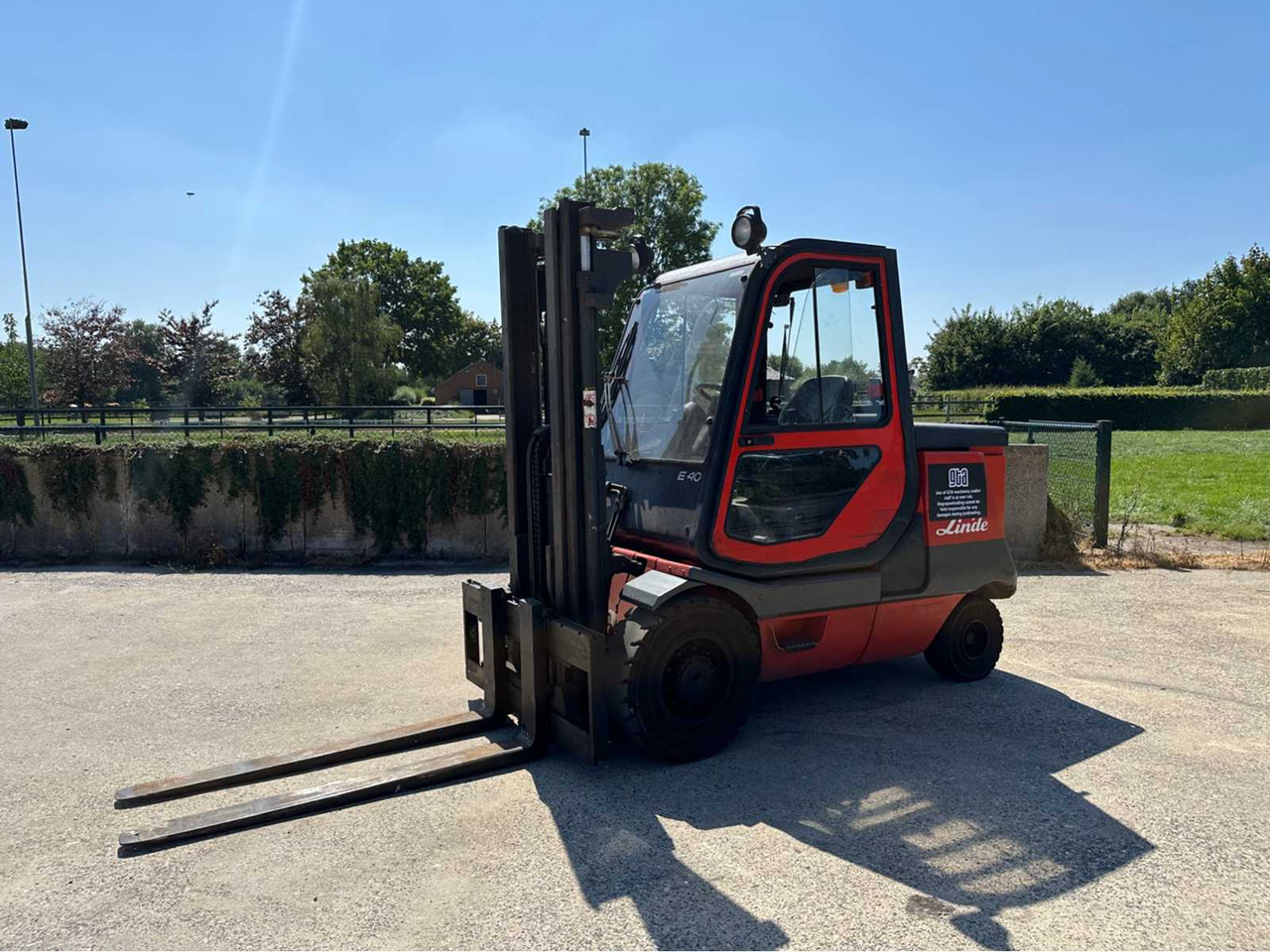 2001 LINDE E40 P 02 FORKLIFT - Carrello elevatore: foto 1 2001 LINDE E40 P 02 FORKLIFT - Carrello elevatore: foto 1