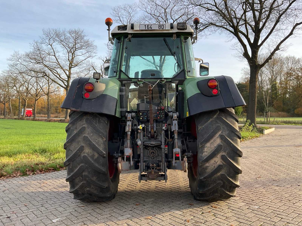 2004 FENDT 916 VARIO TMS ALL-WHEEL DRIVE AGRICULTURAL TRACTOR - Trattore: foto 4 2004 FENDT 916 VARIO TMS ALL-WHEEL DRIVE AGRICULTURAL TRACTOR - Trattore: foto 4