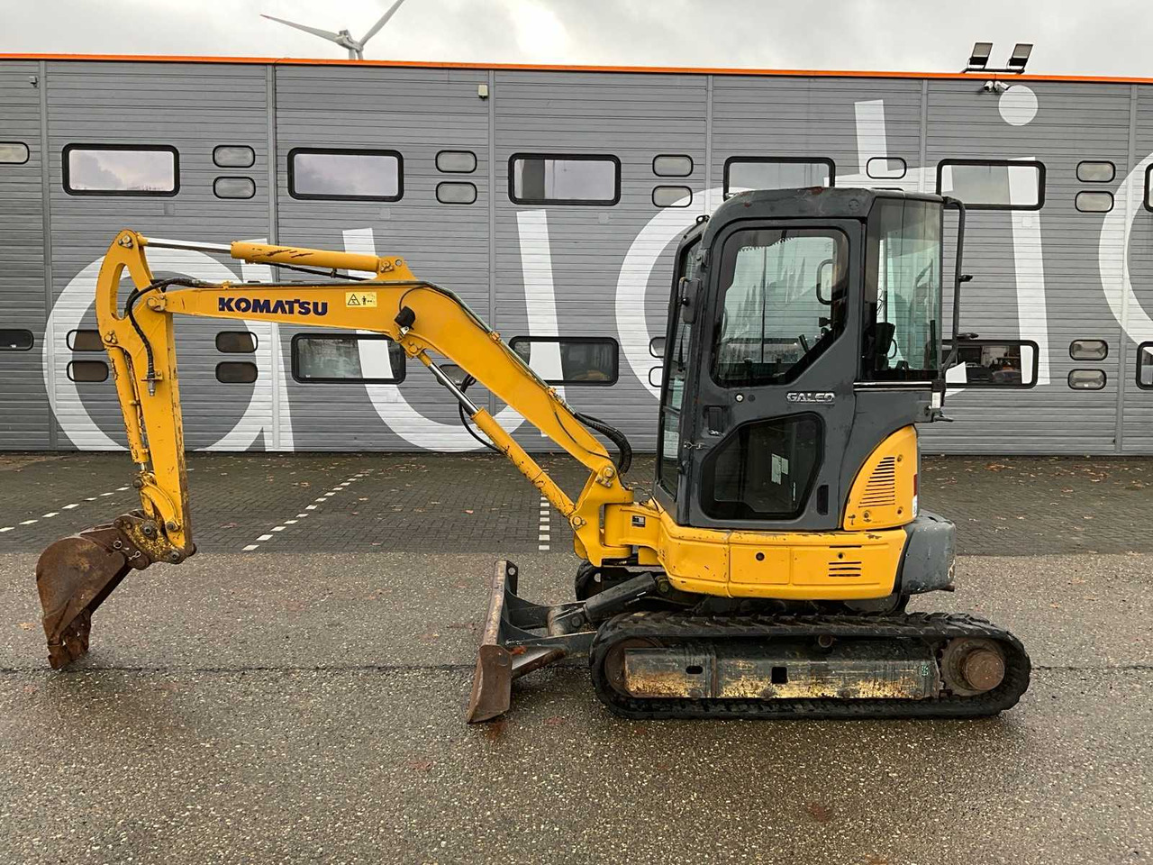 2006 KOMATSU PC35MR-2 MIDI EXCAVATOR - Escavatore: foto 2 2006 KOMATSU PC35MR-2 MIDI EXCAVATOR - Escavatore: foto 2