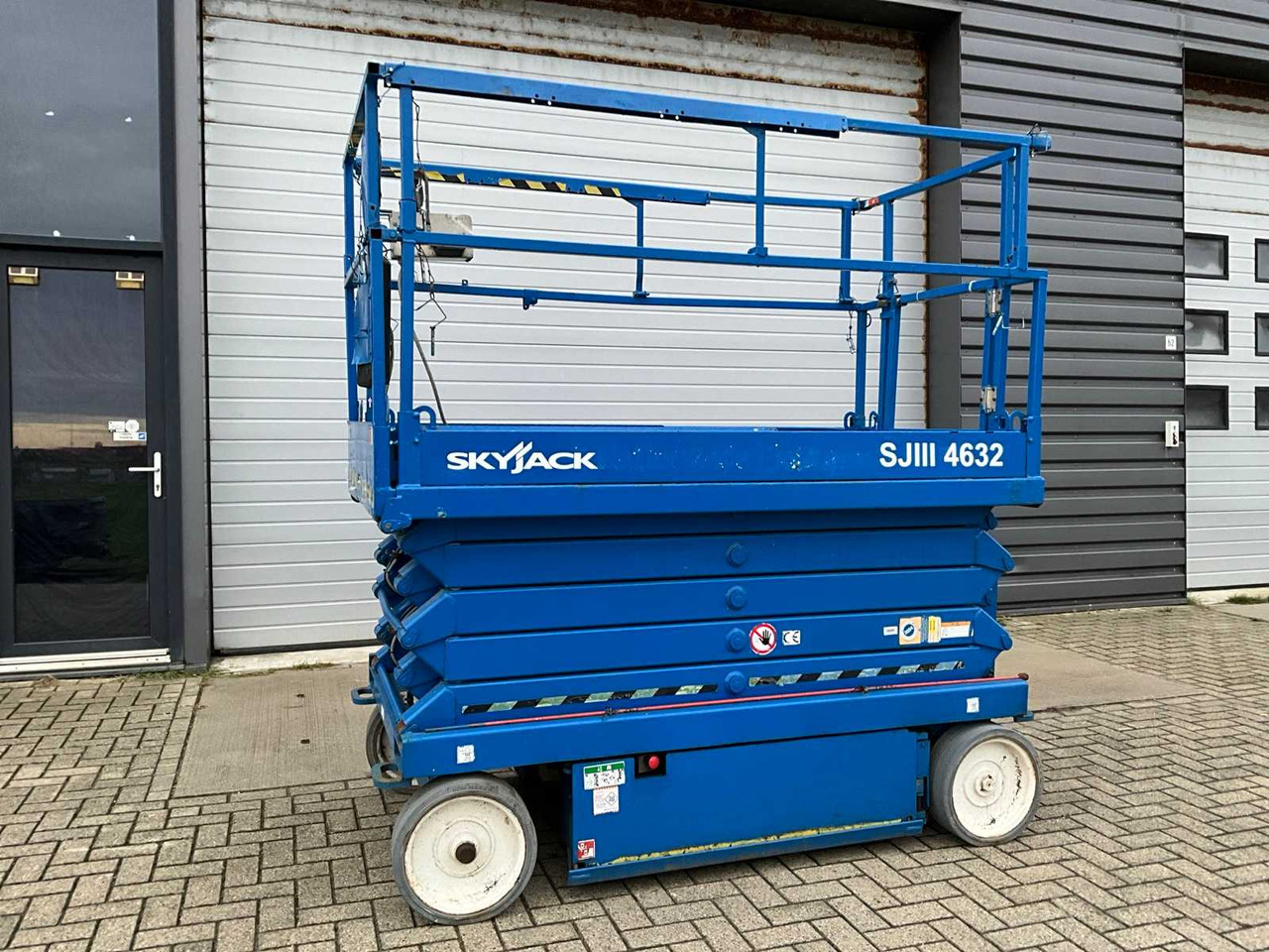 2012 SKYJACK SJIII4632 AERIAL PLATFORM - Piattaforma aerea: foto 1 2012 SKYJACK SJIII4632 AERIAL PLATFORM - Piattaforma aerea: foto 1