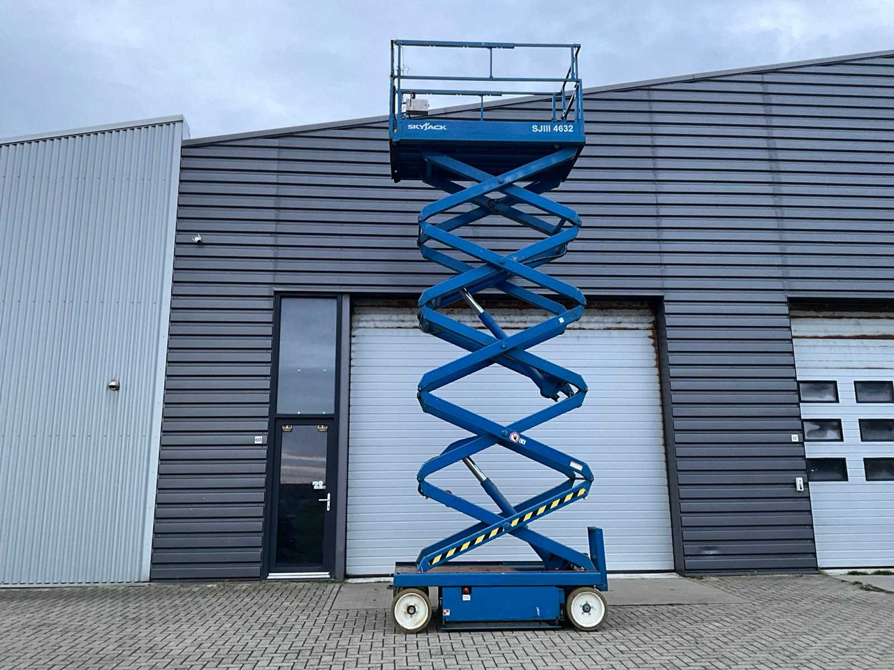 2012 SKYJACK SJIII4632 AERIAL PLATFORM - Piattaforma aerea: foto 5 2012 SKYJACK SJIII4632 AERIAL PLATFORM - Piattaforma aerea: foto 5