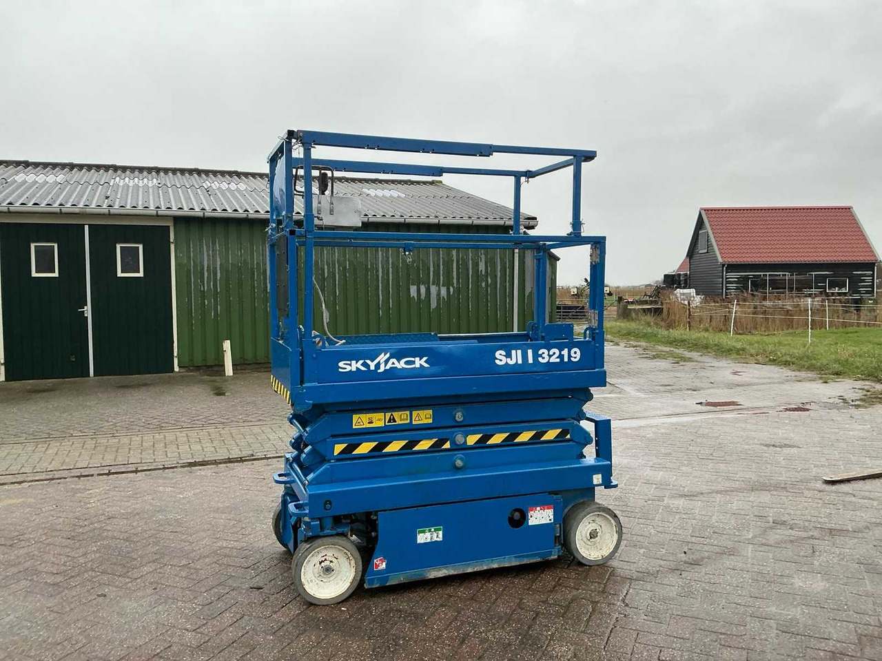 2012 SKYJACK SJIIII3219 AERIAL PLATFORM - Piattaforma aerea: foto 1 2012 SKYJACK SJIIII3219 AERIAL PLATFORM - Piattaforma aerea: foto 1