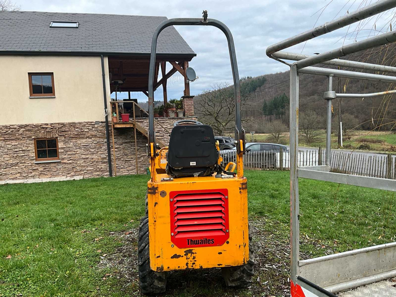 2012 THWAITES MACH 201 HI-TIP DUMPER - Mini dumper: foto 4 2012 THWAITES MACH 201 HI-TIP DUMPER - Mini dumper: foto 4