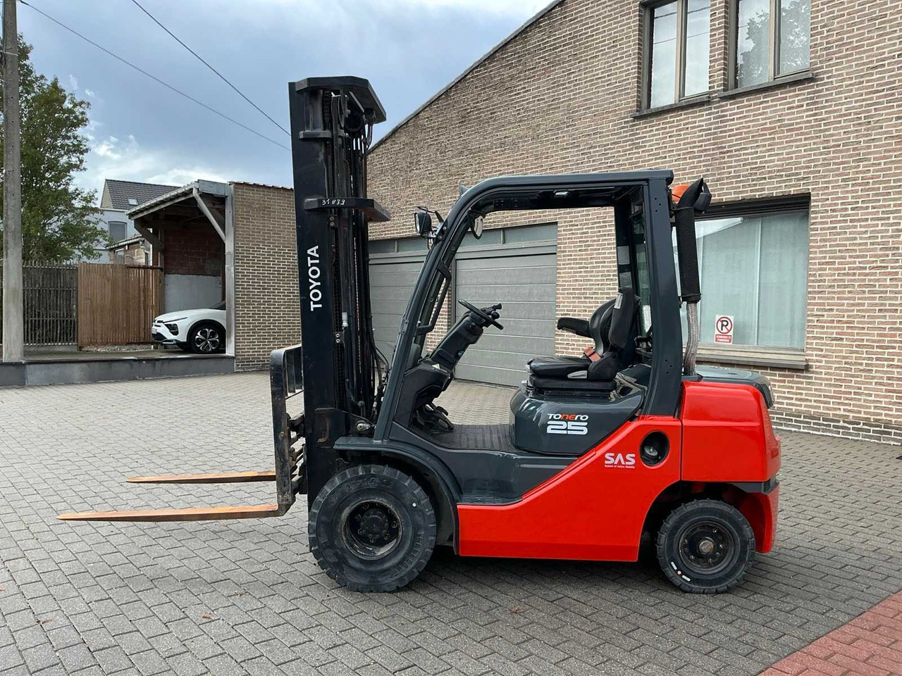 2012 TOYOTA 02-8FDF25 FORKLIFT - Carrello elevatore: foto 2 2012 TOYOTA 02-8FDF25 FORKLIFT - Carrello elevatore: foto 2