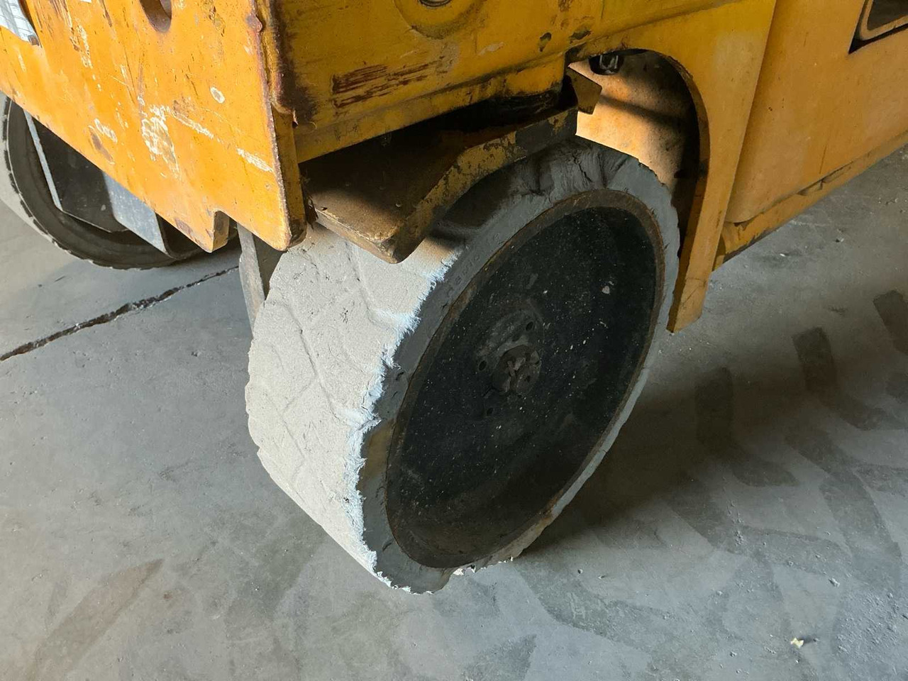 Piattaforma aerea 2013 HAULOTTE COMPACT 8 AERIAL PLATFORM: foto 19