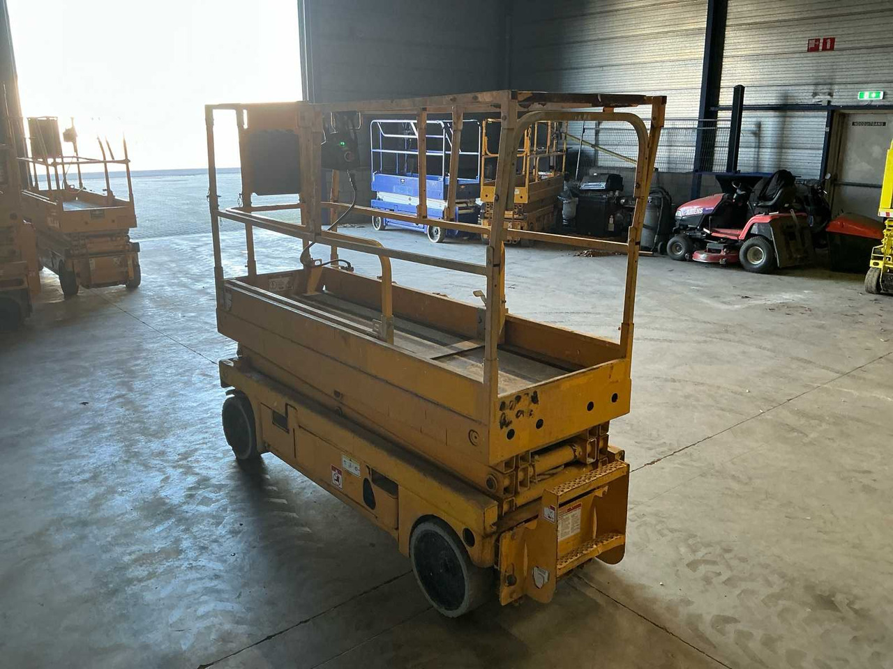 Piattaforma aerea 2013 HAULOTTE COMPACT 8 AERIAL PLATFORM: foto 11