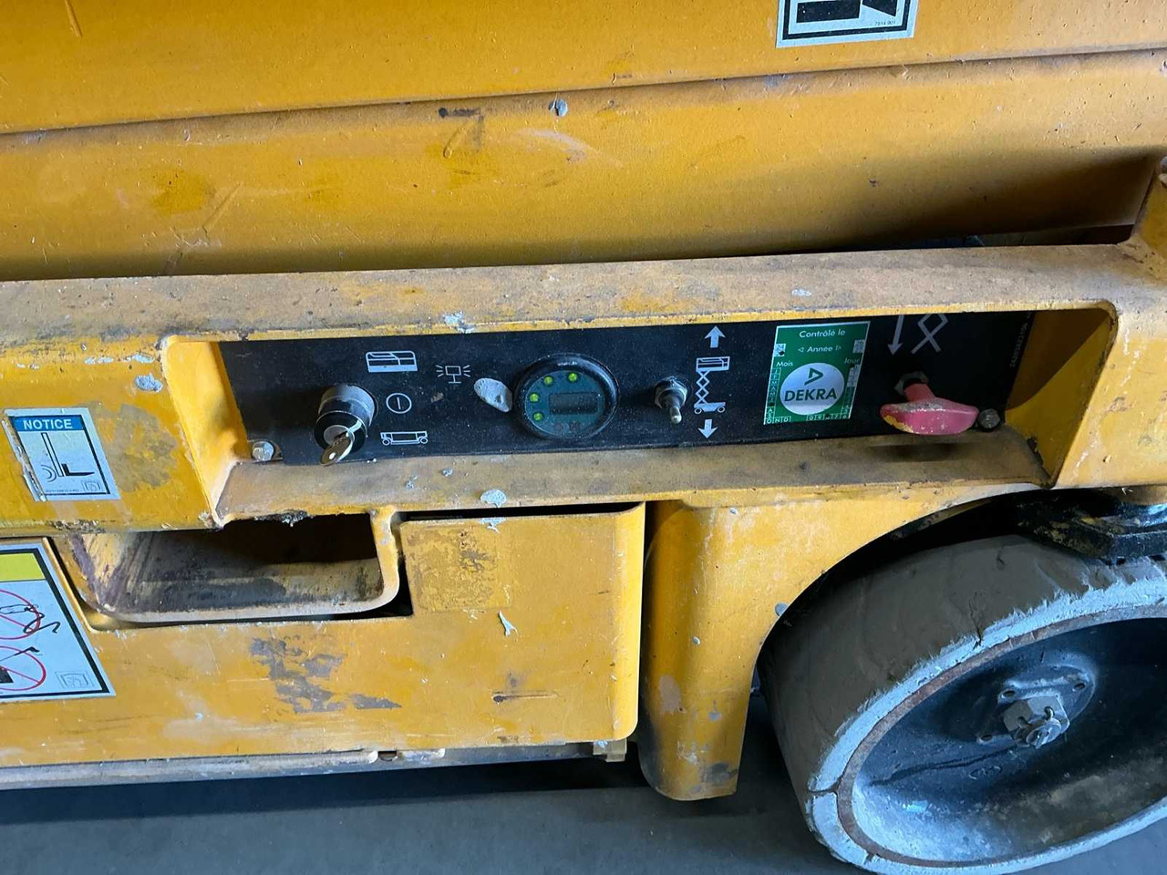 Piattaforma aerea 2013 HAULOTTE COMPACT 8 AERIAL PLATFORM: foto 14