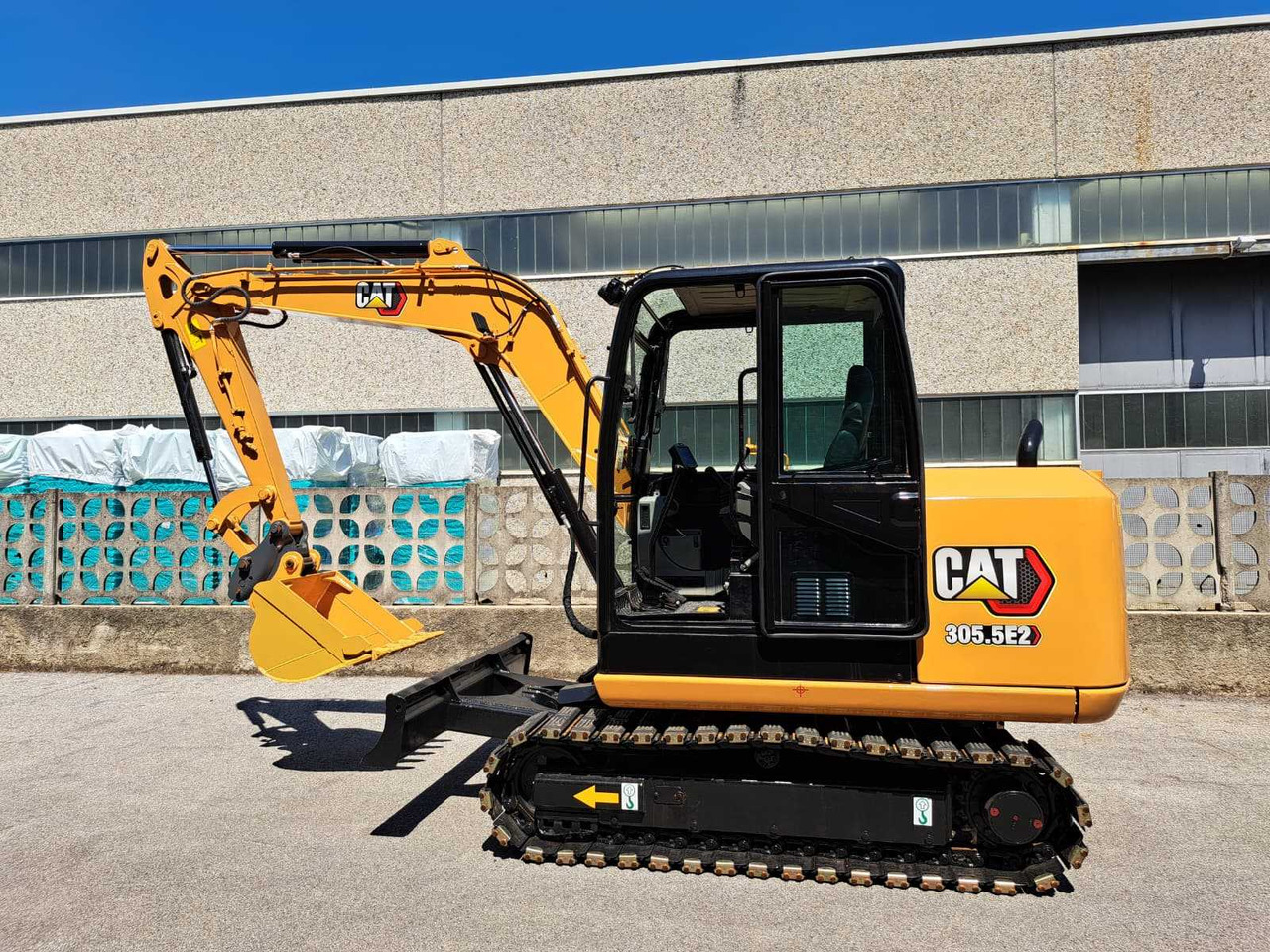 2016 CATERPILLAR 305.5E2 MINI EXCAVATOR - Escavatore: foto 1 2016 CATERPILLAR 305.5E2 MINI EXCAVATOR - Escavatore: foto 1