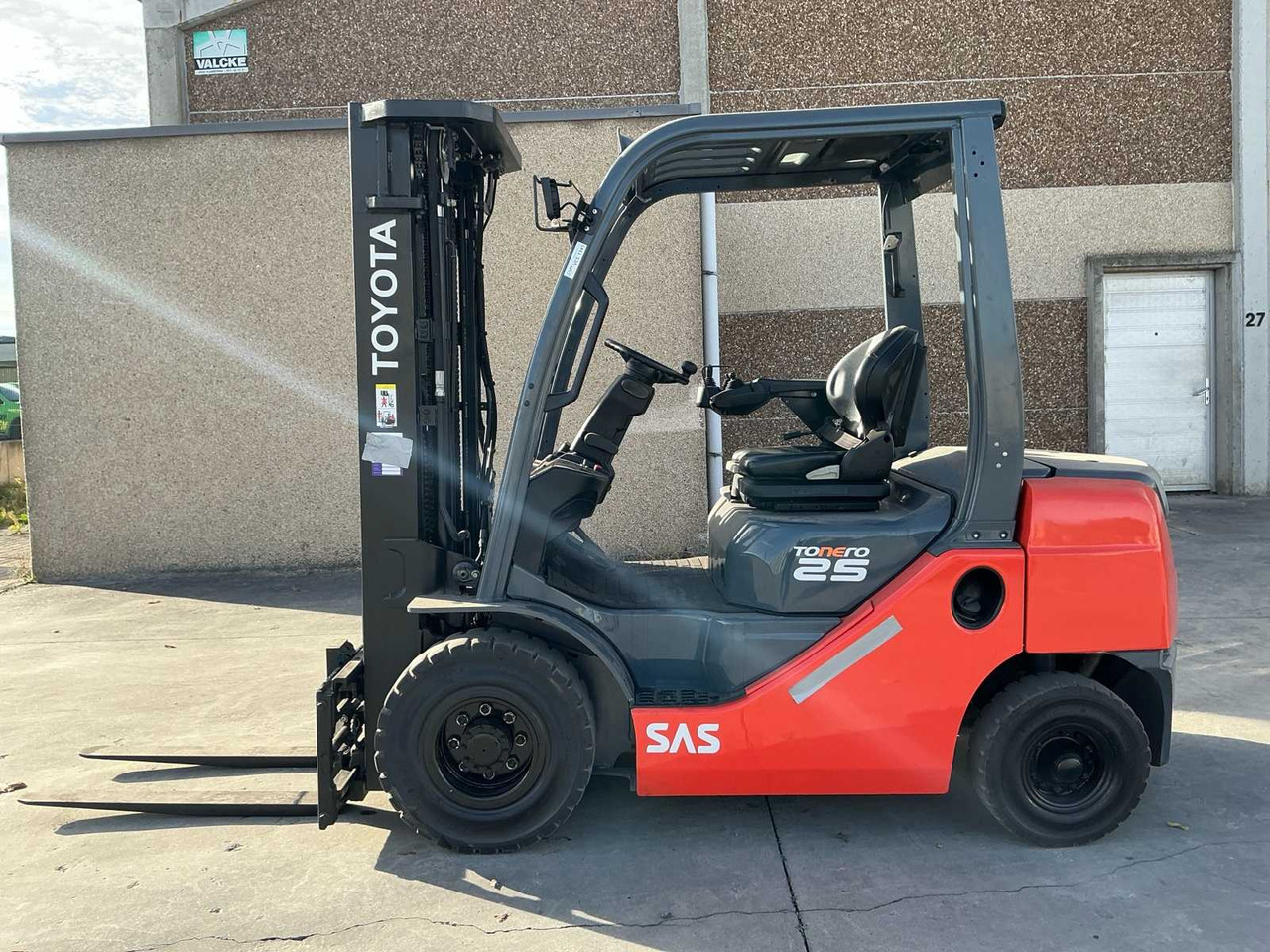 2016 TOYOTA 06-8FD25F FORKLIFT - Carrello elevatore: foto 3 2016 TOYOTA 06-8FD25F FORKLIFT - Carrello elevatore: foto 3