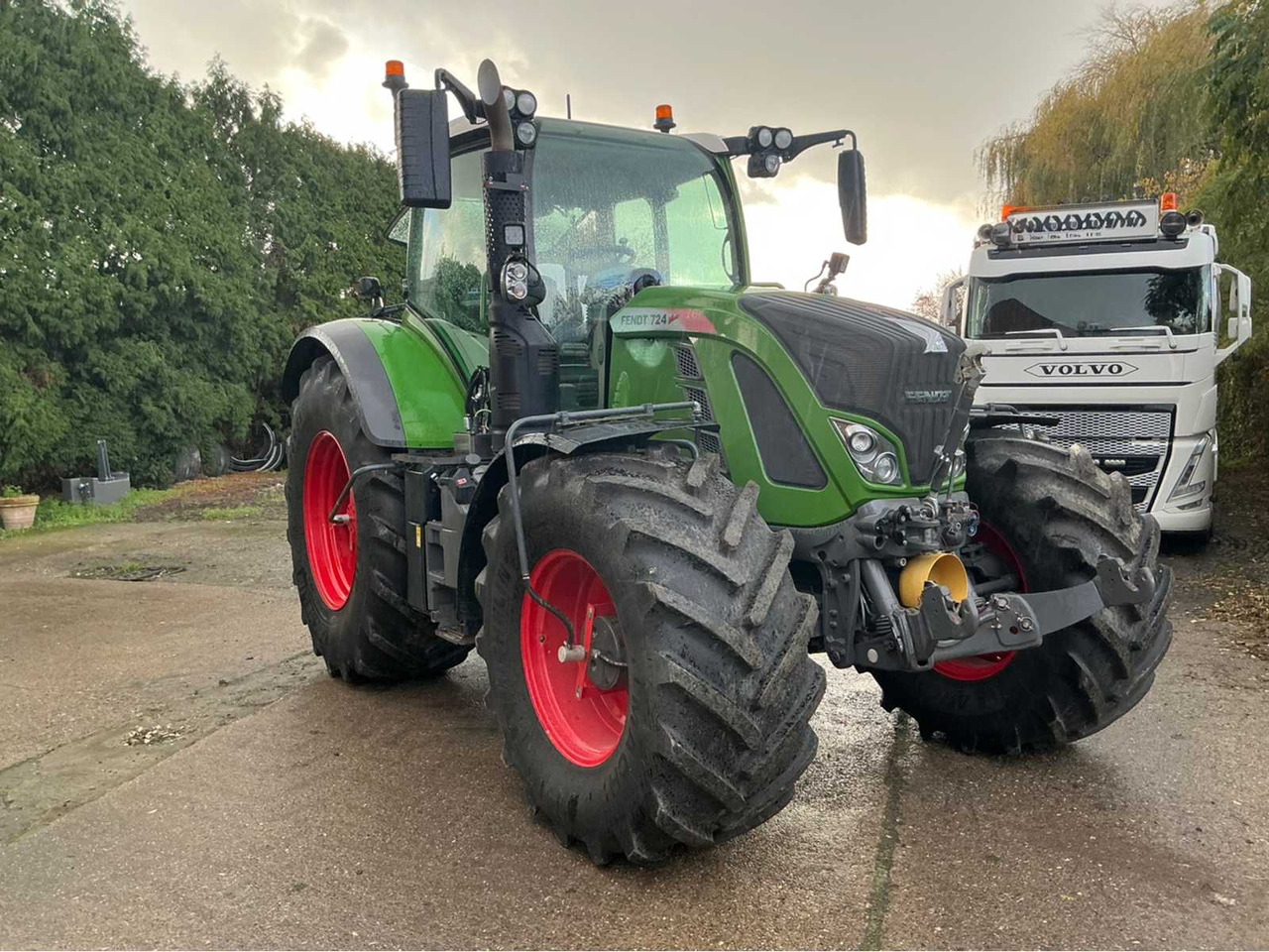 2018 FENDT 724 S4 PROFIPLUS - Trattore: foto 2 2018 FENDT 724 S4 PROFIPLUS - Trattore: foto 2