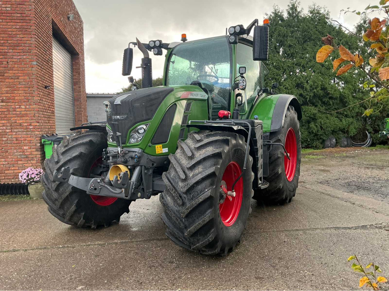 2018 FENDT 724 S4 PROFIPLUS - Trattore: foto 1 2018 FENDT 724 S4 PROFIPLUS - Trattore: foto 1