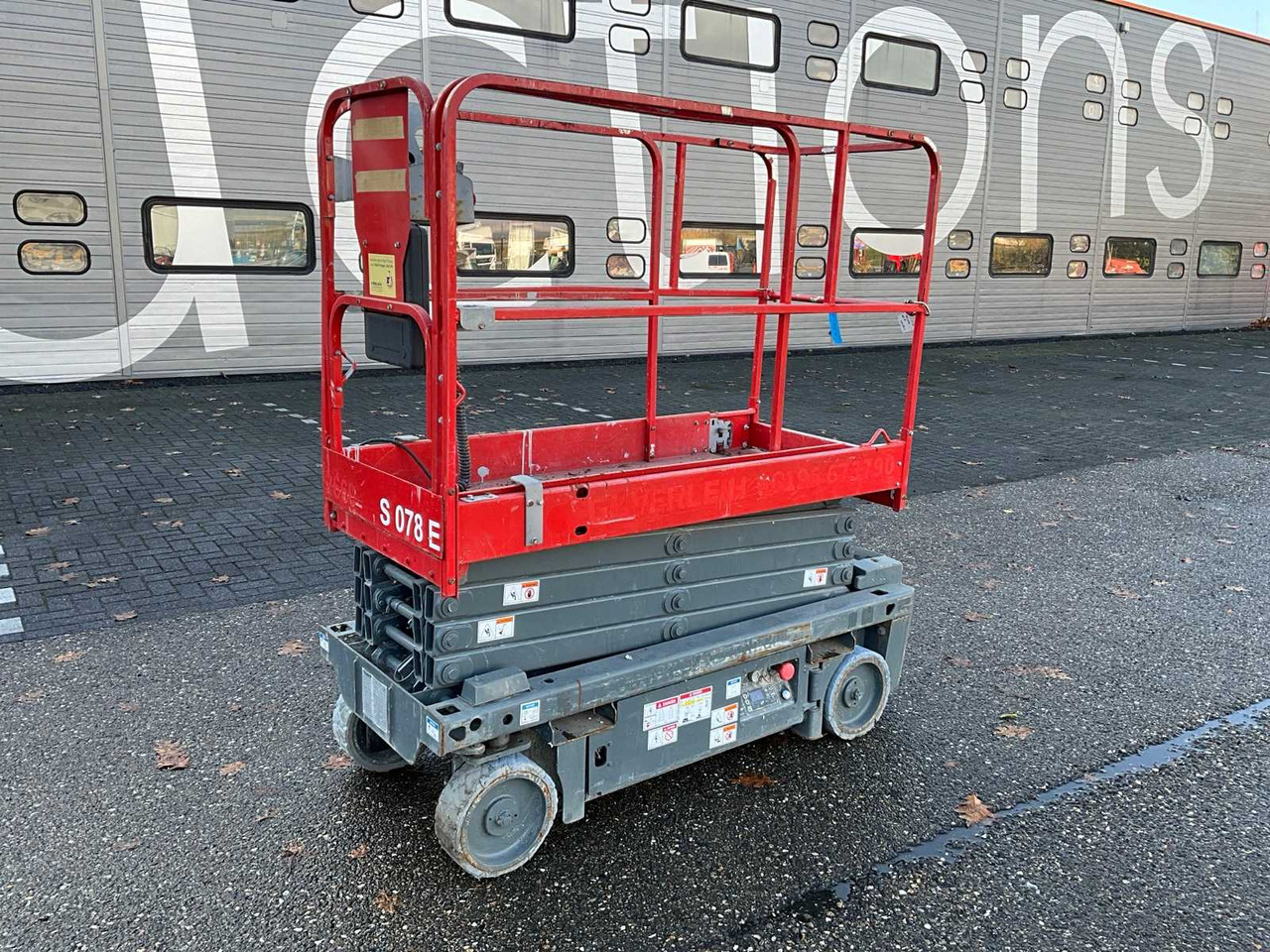2018 HAULOTTE OPTIMUM 8 SCISSOR LIFT - Piattaforma aerea: foto 1 2018 HAULOTTE OPTIMUM 8 SCISSOR LIFT - Piattaforma aerea: foto 1