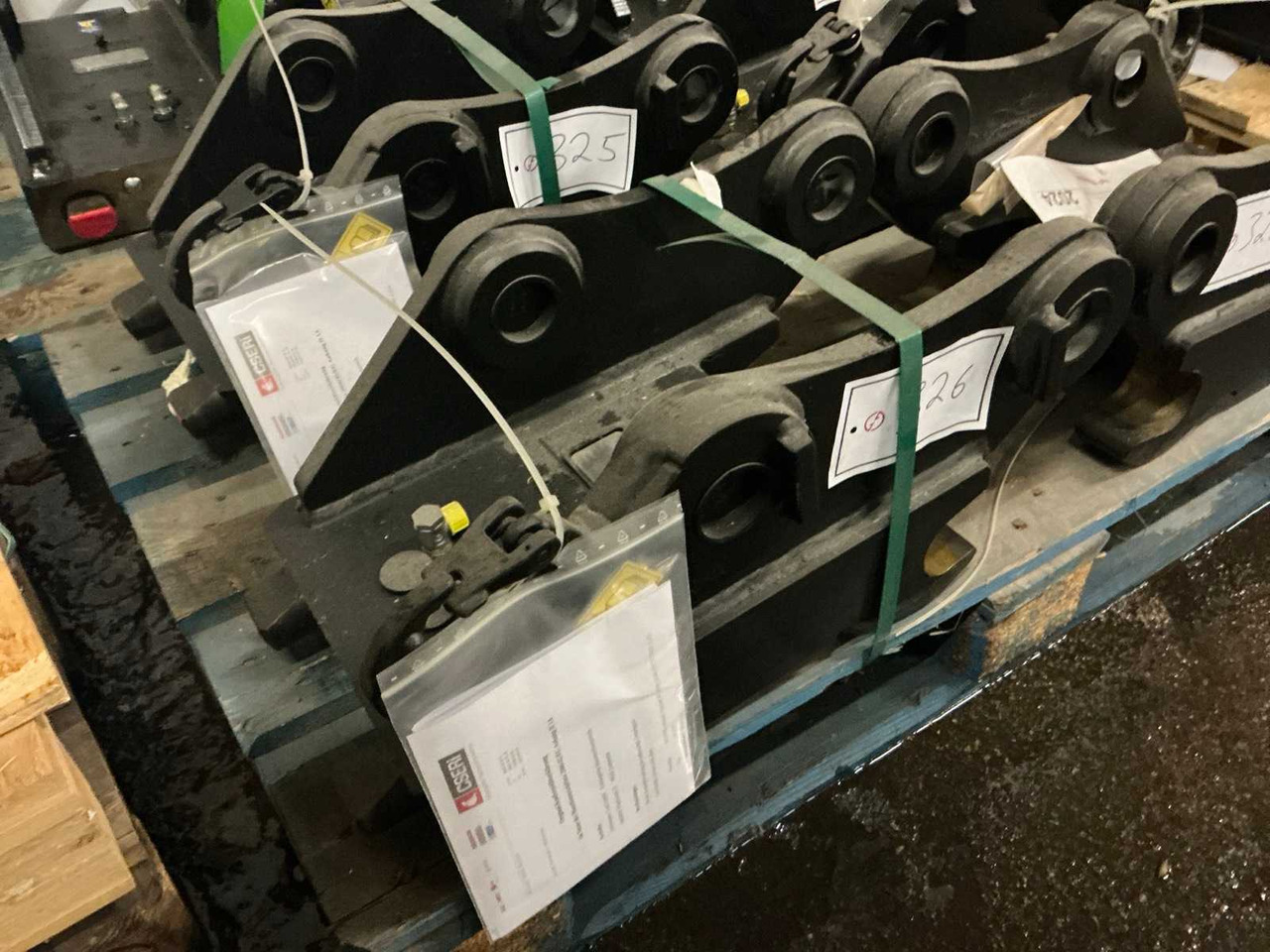 2022 YANMAR HCSW08 QUICK COUPLER, HYDR. - Pala gommata: foto 1 2022 YANMAR HCSW08 QUICK COUPLER, HYDR. - Pala gommata: foto 1