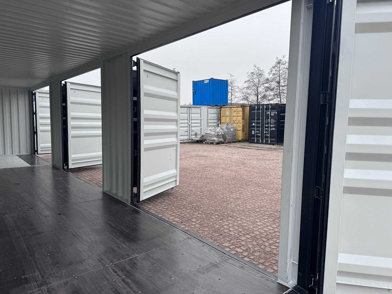 Container marittimo 40ft HQ High Cube shipping container with 3 side doors: foto 9
