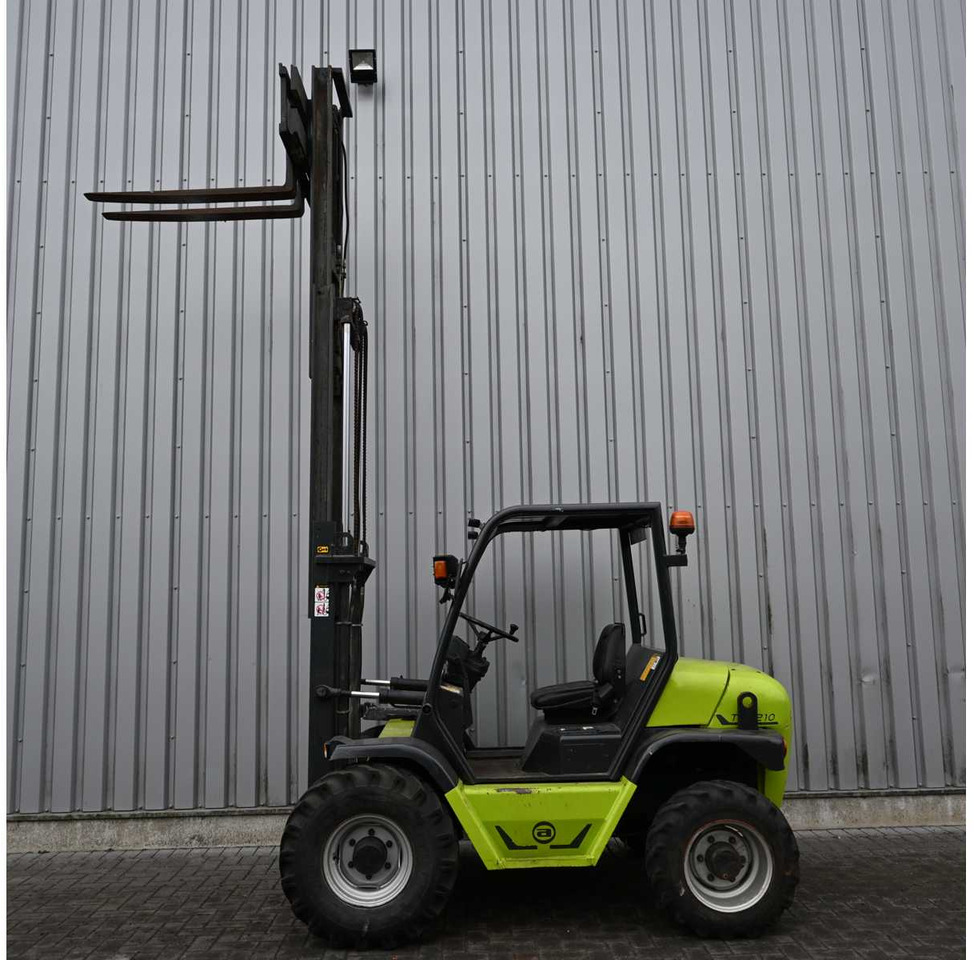 AGRIMAC - 2003 - TH210 - ROUGH TERRAIN FORKLIFT - Carrello elevatore: foto 5 AGRIMAC - 2003 - TH210 - ROUGH TERRAIN FORKLIFT - Carrello elevatore: foto 5