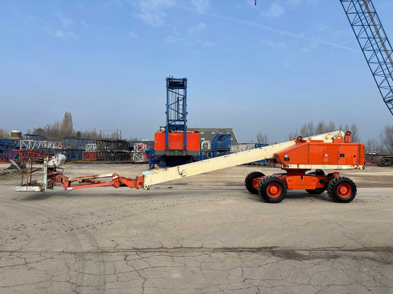 Aichi SP 21 AJ - Piattaforma aerea: foto 1 Aichi SP 21 AJ - Piattaforma aerea: foto 1