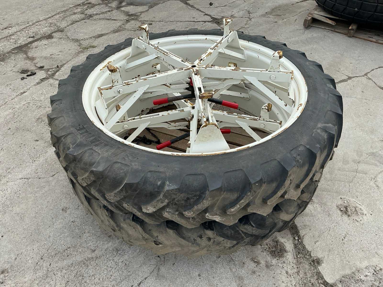 Alliance Row Crop Radial - Cerchi e pneumatici per Trattore: foto 2 Alliance Row Crop Radial - Cerchi e pneumatici per Trattore: foto 2