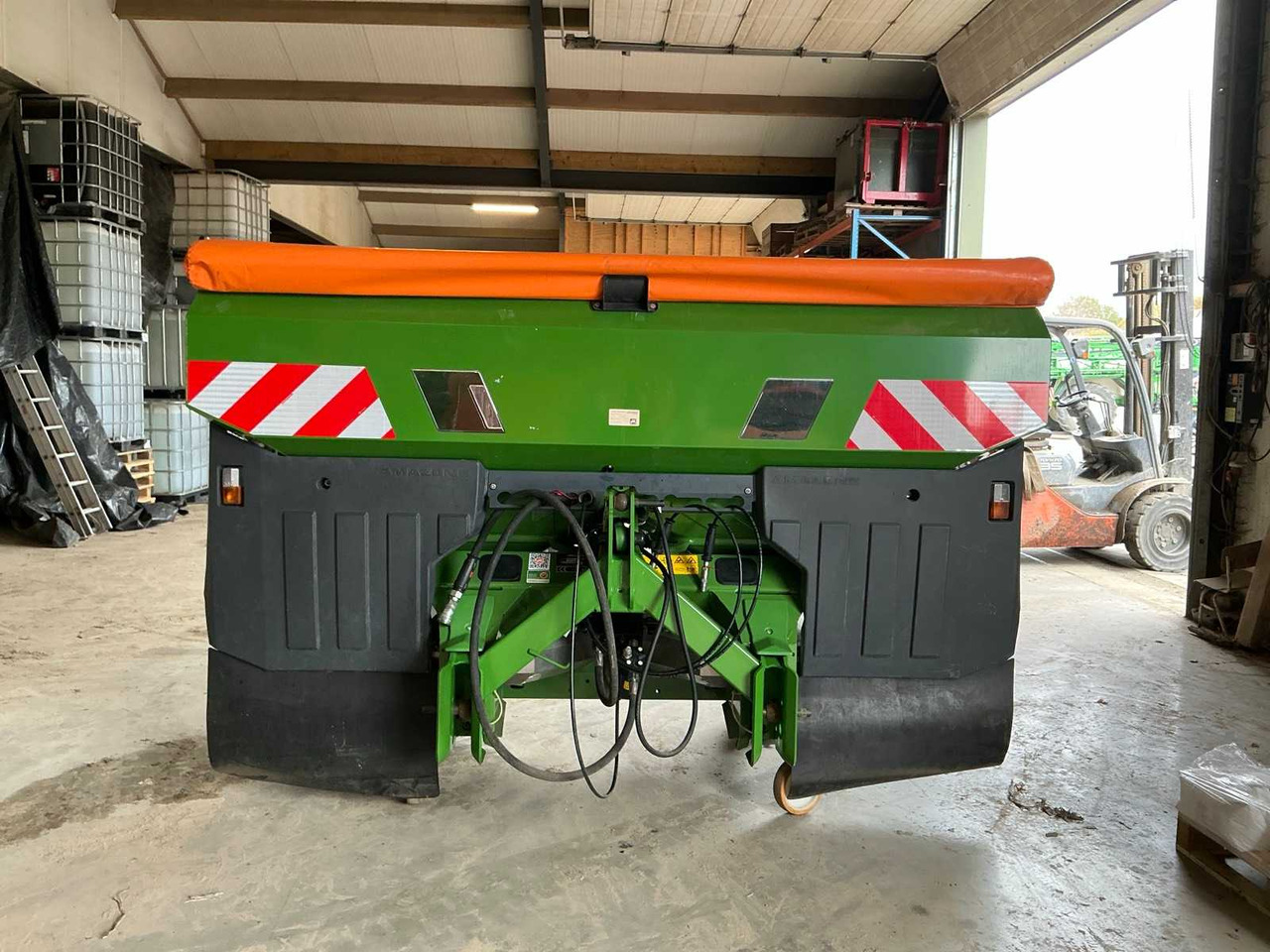 Amazone ZA-TS 3200 - Spandiconcime: foto 4 Amazone ZA-TS 3200 - Spandiconcime: foto 4