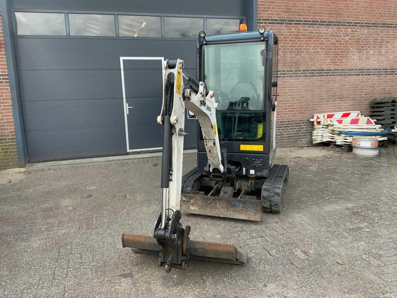 Bobcat E17 - Miniescavatore: foto 3 Bobcat E17 - Miniescavatore: foto 3