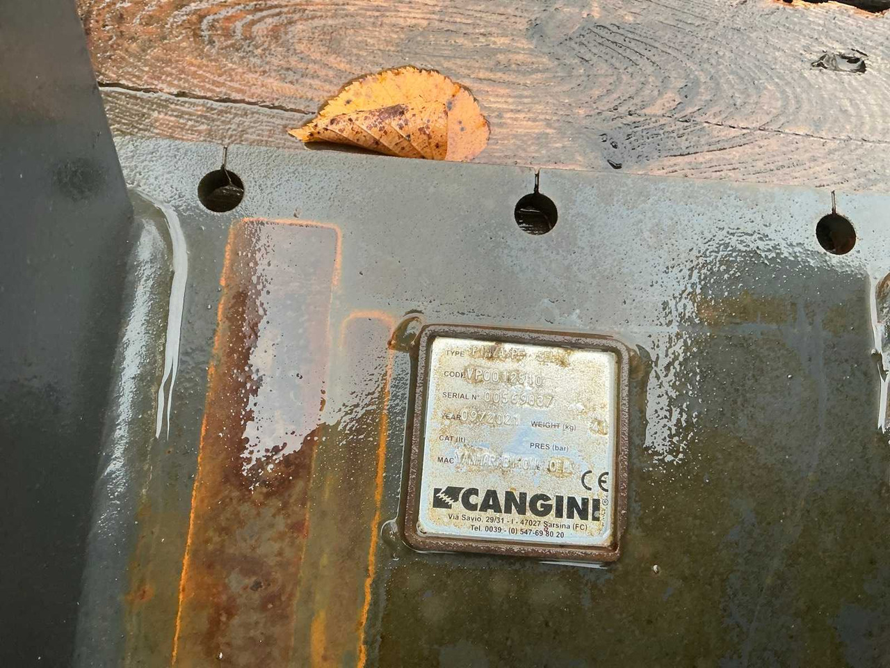 CANGINI - 2021 - ADAPTER PLATE WITH BOLT MOUNT - Pala gommata: foto 3 CANGINI - 2021 - ADAPTER PLATE WITH BOLT MOUNT - Pala gommata: foto 3