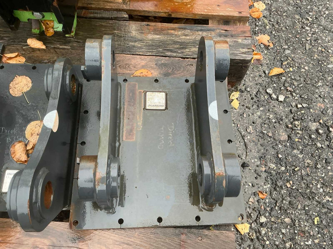 CANGINI - 2021 - ADAPTER PLATE WITH BOLT MOUNT - Pala gommata: foto 2 CANGINI - 2021 - ADAPTER PLATE WITH BOLT MOUNT - Pala gommata: foto 2