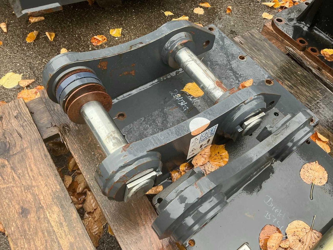 CANGINI - 2021 - ADAPTER PLATE WITH BOLT MOUNT - Pala gommata: foto 4 CANGINI - 2021 - ADAPTER PLATE WITH BOLT MOUNT - Pala gommata: foto 4