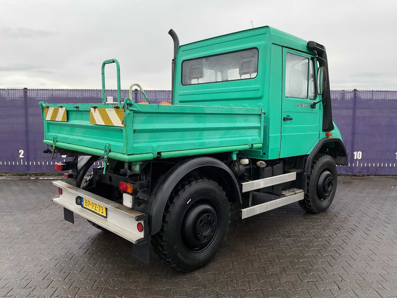 1998 MERCEDES-BENZ UNIMOG TRUCK - Camion: foto 4 1998 MERCEDES-BENZ UNIMOG TRUCK - Camion: foto 4