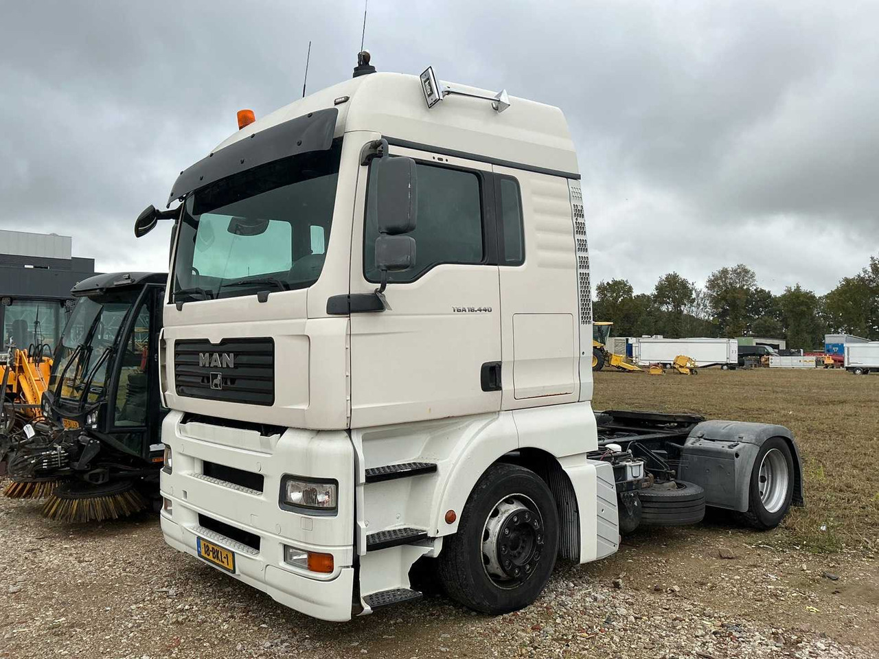 2007 MAN TGA 18.440 4X2 LLS-U 4X2 SEMI-TRAILER TRACTOR - Camion: foto 1 2007 MAN TGA 18.440 4X2 LLS-U 4X2 SEMI-TRAILER TRACTOR - Camion: foto 1