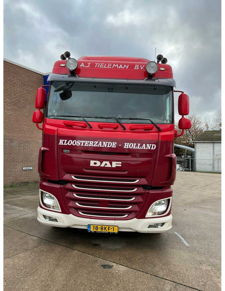 2017 DAF XF440FT SEMI-TRAILER TRACTOR - Camion: foto 3 2017 DAF XF440FT SEMI-TRAILER TRACTOR - Camion: foto 3