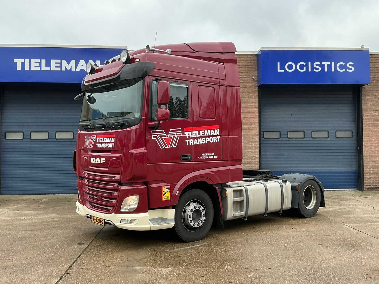 2022 DAF XF480FT SEMI-TRAILER TRACTOR - Camion: foto 1 2022 DAF XF480FT SEMI-TRAILER TRACTOR - Camion: foto 1