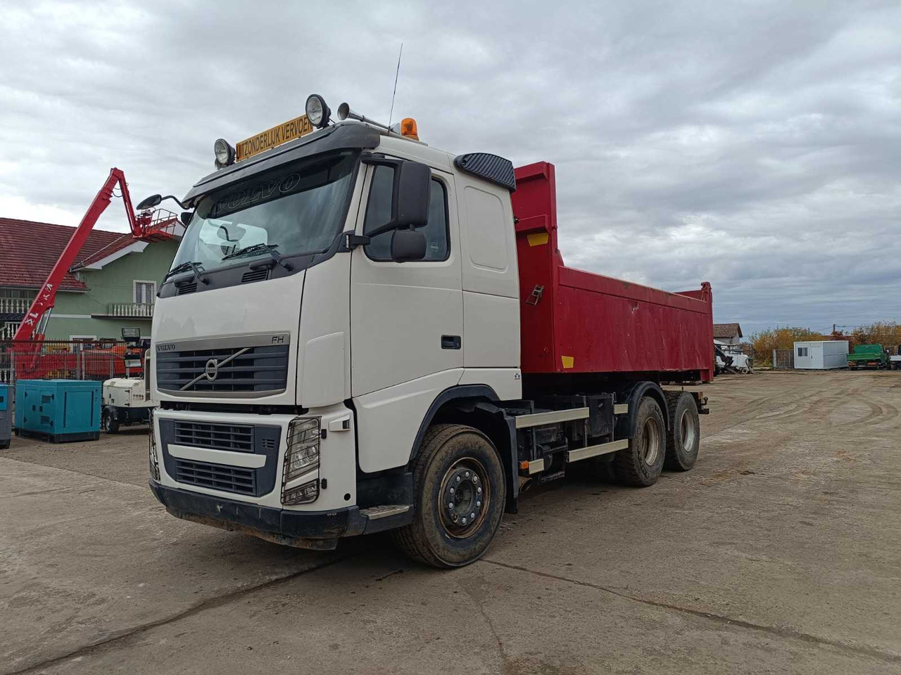 VOLVO - FH 64R B - TRUCK - 2009 - Camion: foto 2 VOLVO - FH 64R B - TRUCK - 2009 - Camion: foto 2