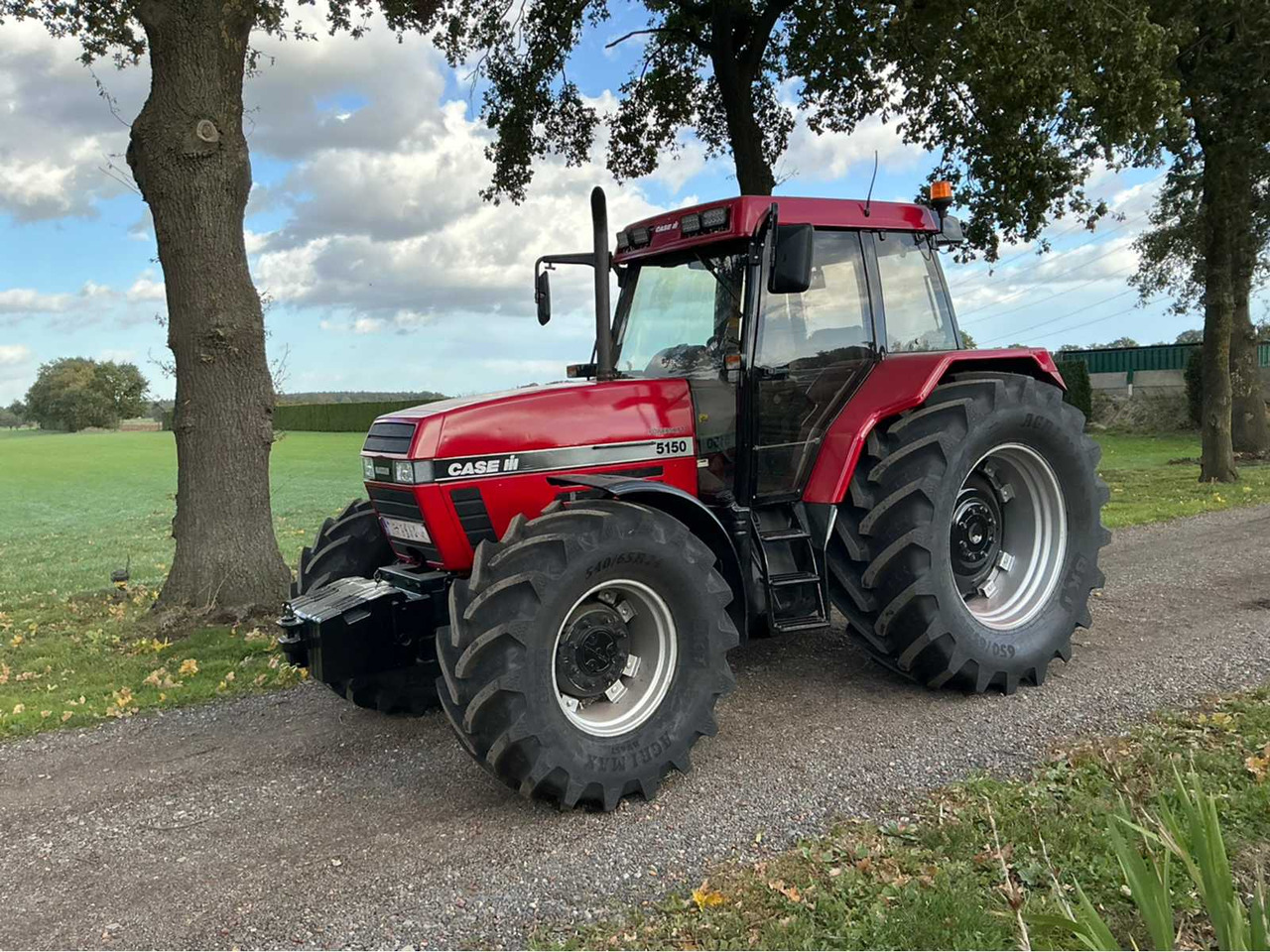 Case IH Maxxum 5150 - Trattore: foto 1 Case IH Maxxum 5150 - Trattore: foto 1