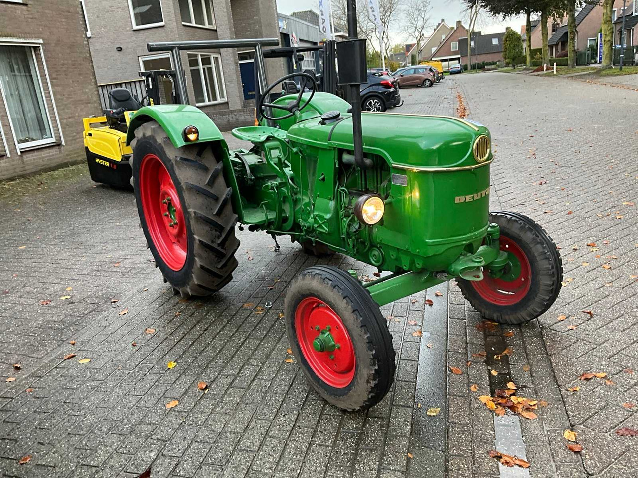 Deutz D30-NG/NFG - Trattore: foto 4 Deutz D30-NG/NFG - Trattore: foto 4