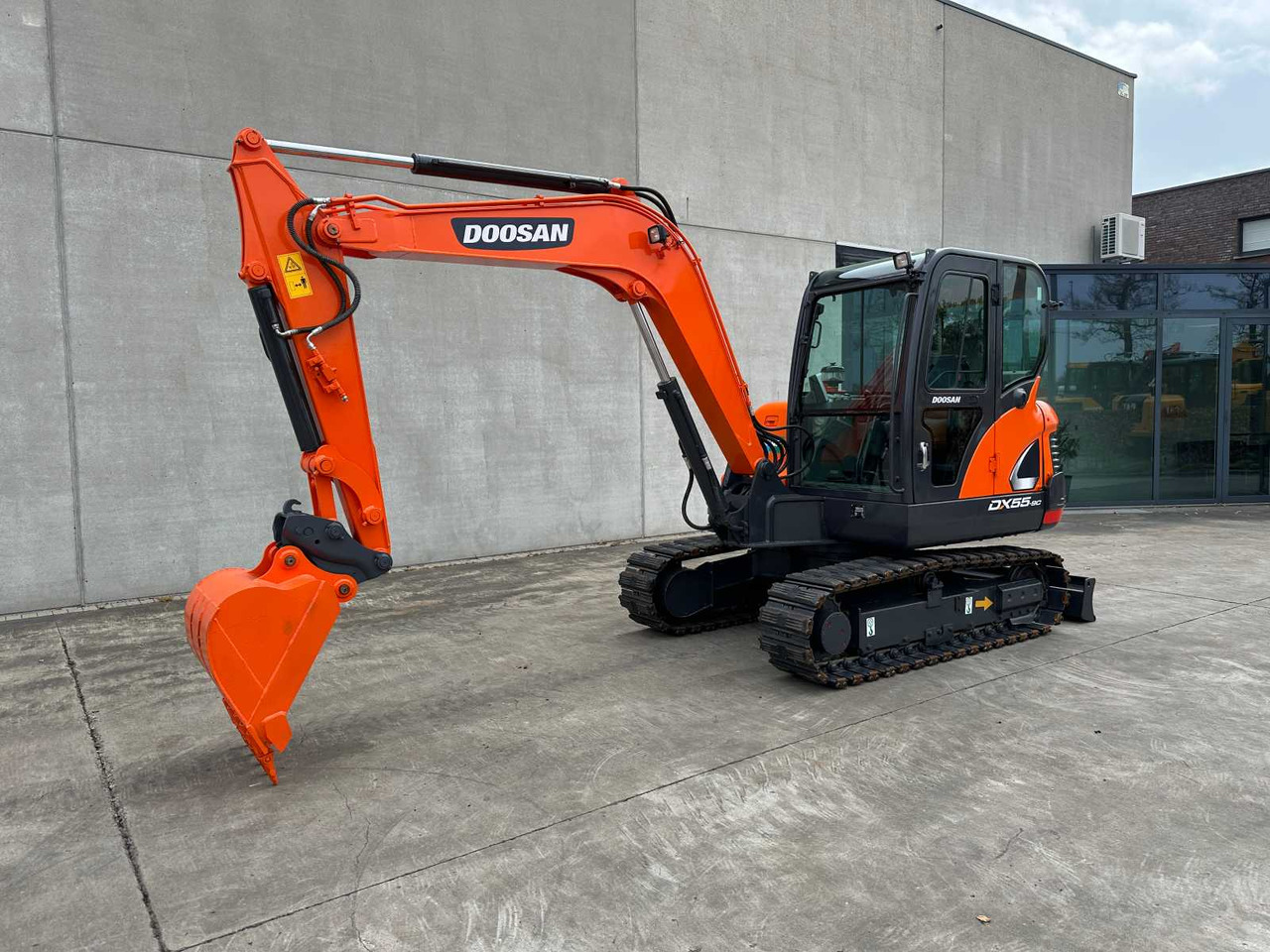 Doosan DX55-9C - Escavatore cingolato: foto 1 Doosan DX55-9C - Escavatore cingolato: foto 1