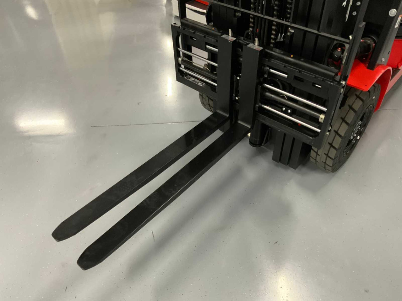 EP - EFL 252 X - FORK POSITIONER, SIDESHIFT, TRIPLEX, FORKLIFT 2025 - Carrello elevatore: foto 3 EP - EFL 252 X - FORK POSITIONER, SIDESHIFT, TRIPLEX, FORKLIFT 2025 - Carrello elevatore: foto 3