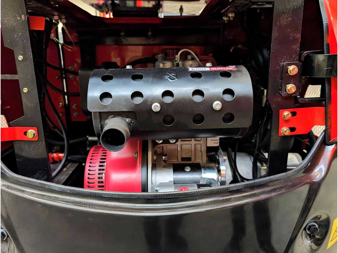 FREUTEK EKN0015 HEAVY DUTY DIESEL MINI-EXCAVATOR 8,6 KW - Miniescavatore: foto 4 FREUTEK EKN0015 HEAVY DUTY DIESEL MINI-EXCAVATOR 8,6 KW - Miniescavatore: foto 4