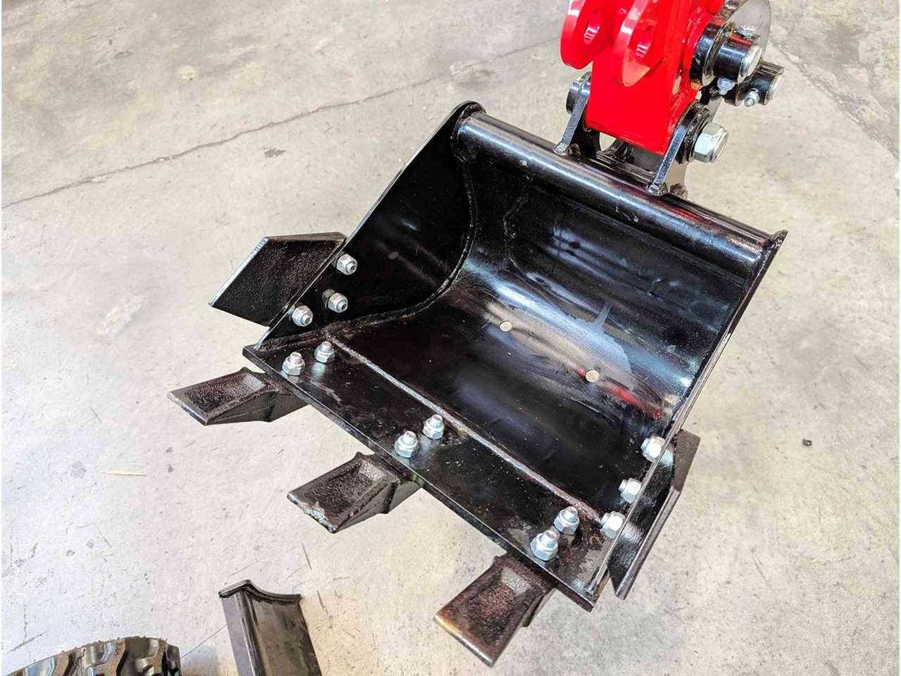 FREUTEK EKN0015 HEAVY DUTY DIESEL MINI-EXCAVATOR 8,6 KW - Miniescavatore: foto 3 FREUTEK EKN0015 HEAVY DUTY DIESEL MINI-EXCAVATOR 8,6 KW - Miniescavatore: foto 3