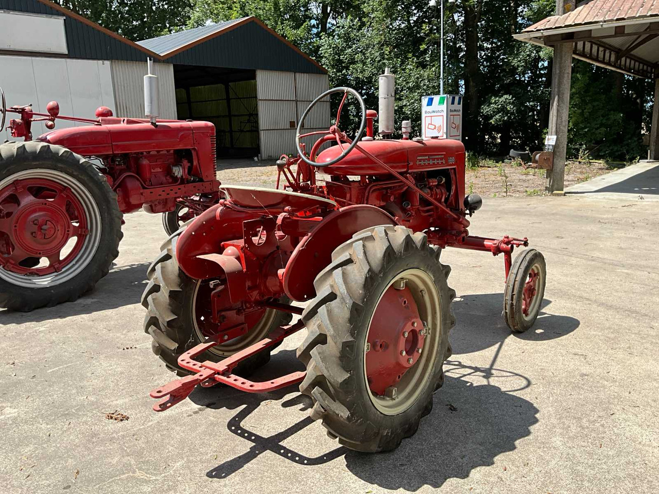 Farmall 100 - Trattore: foto 3 Farmall 100 - Trattore: foto 3
