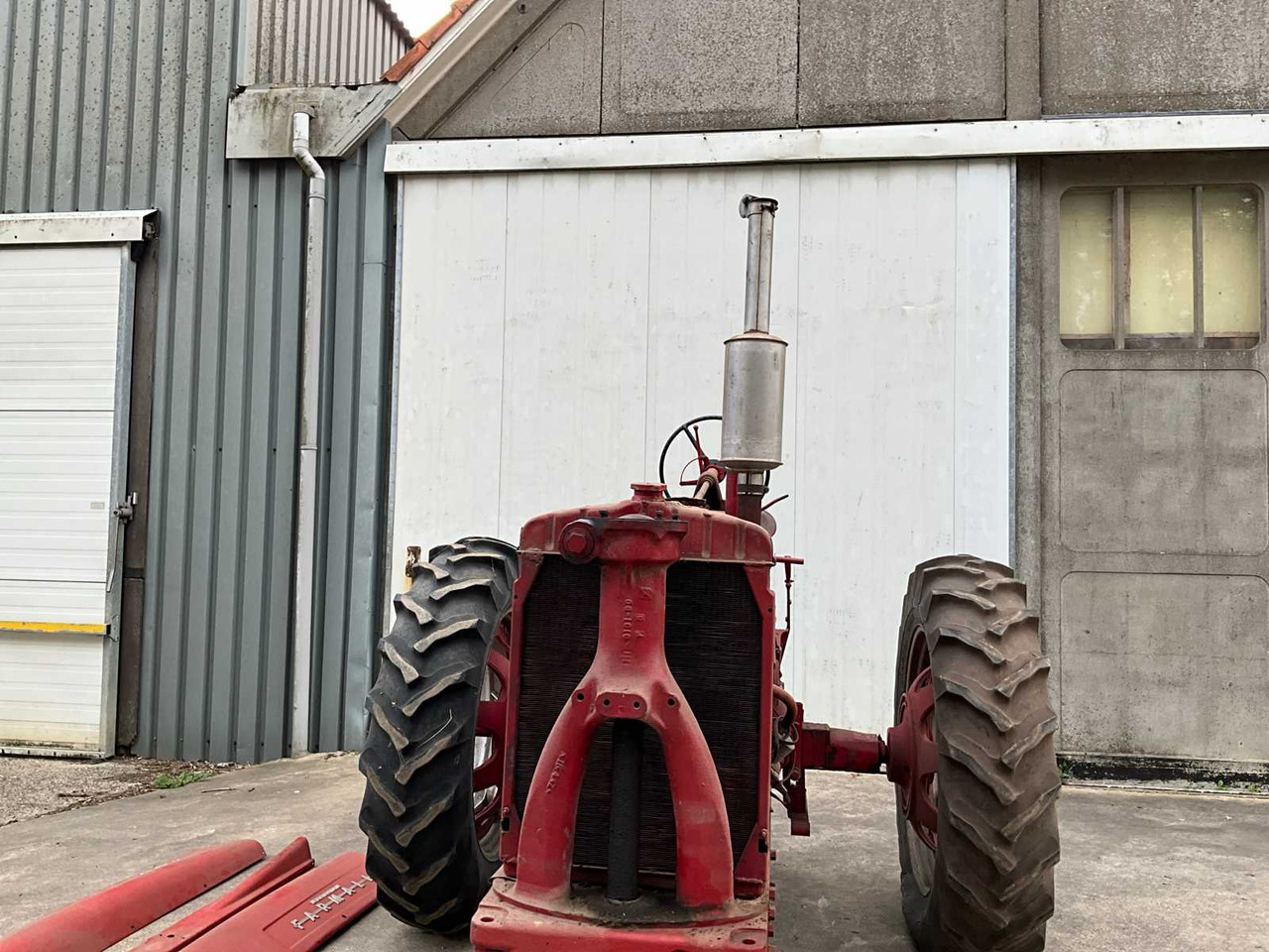 Trattore Farmall 400 “Benzine”: foto 15